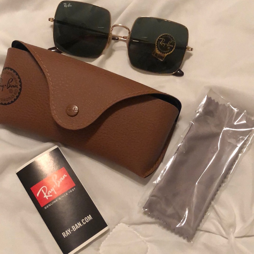 Ray-ban unisex oversized square sunglasses